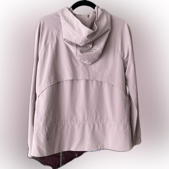 Lululemon Pack it Up Jacket - Picture 3 of 5